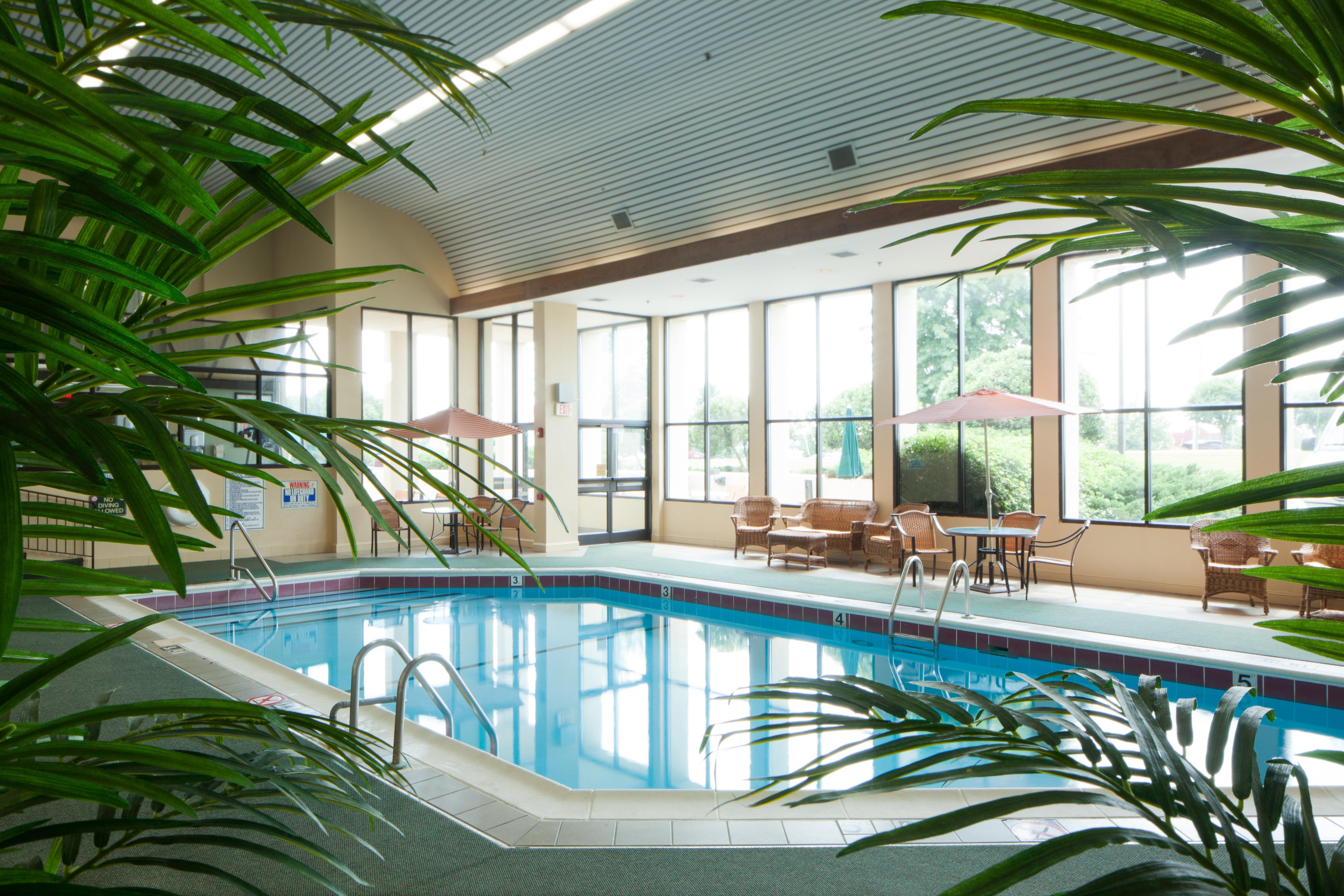 Crowne Plaza Hotel Hickory By Ihg Bagian luar foto